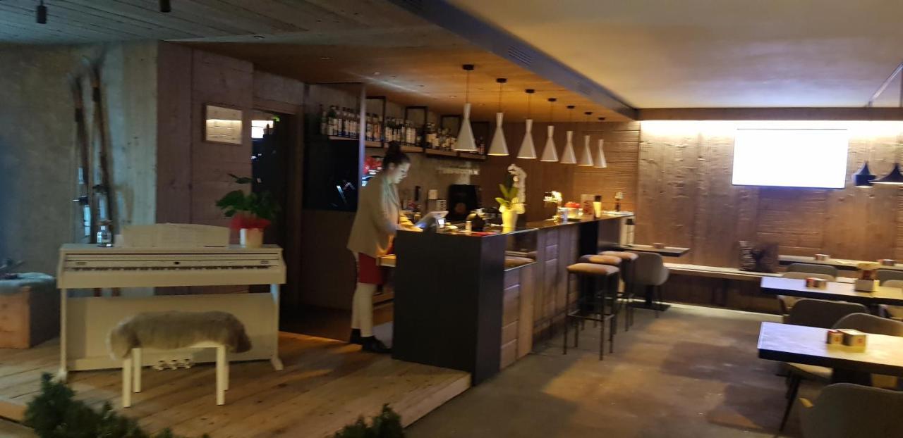 Chalet Dcb 博尔米奥 外观 照片